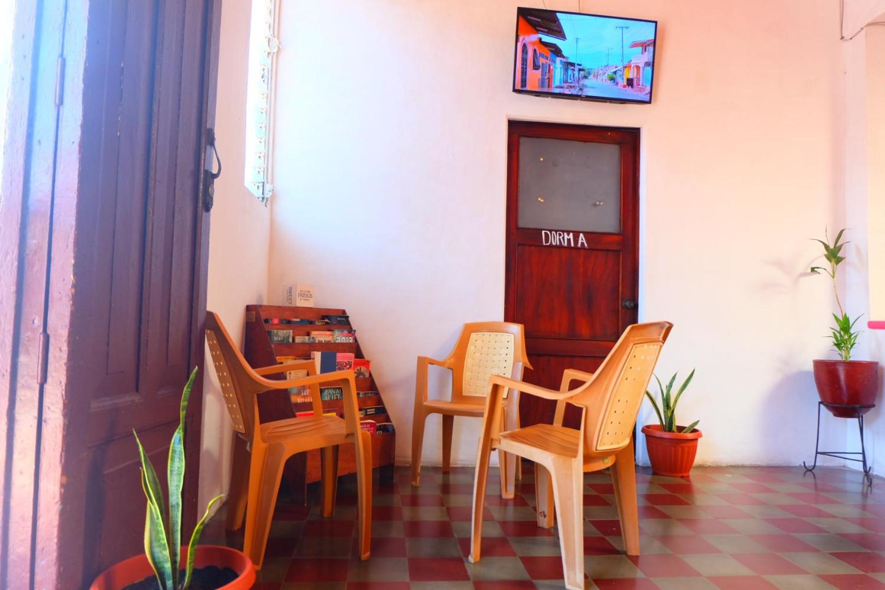 גרנאדה Deakachimba Hostel מראה חיצוני תמונה